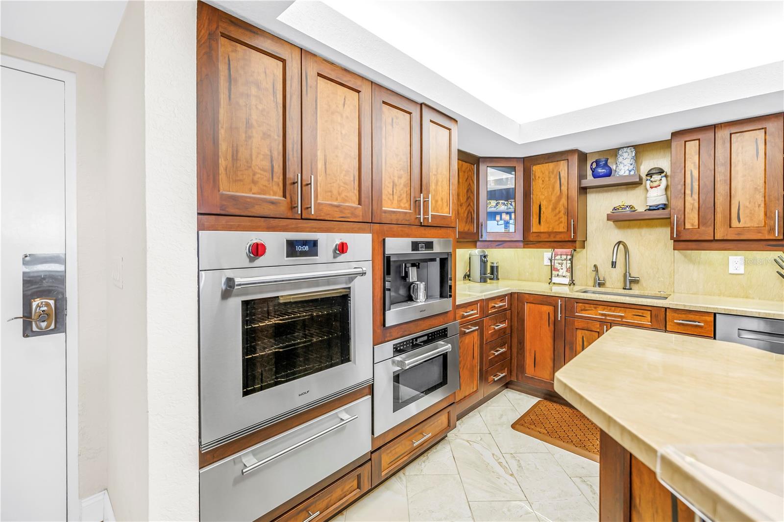 Image 5 of 89 For 5220 Brittany Drive S 1510