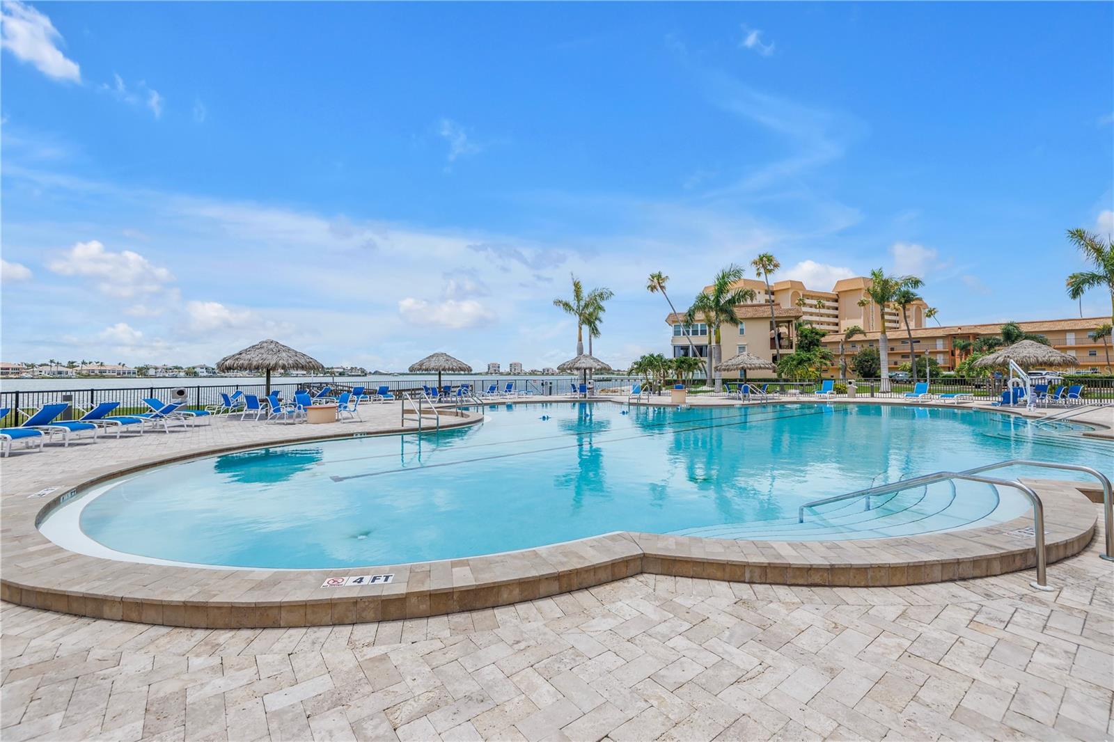 Image 52 of 89 For 5220 Brittany Drive S 1510