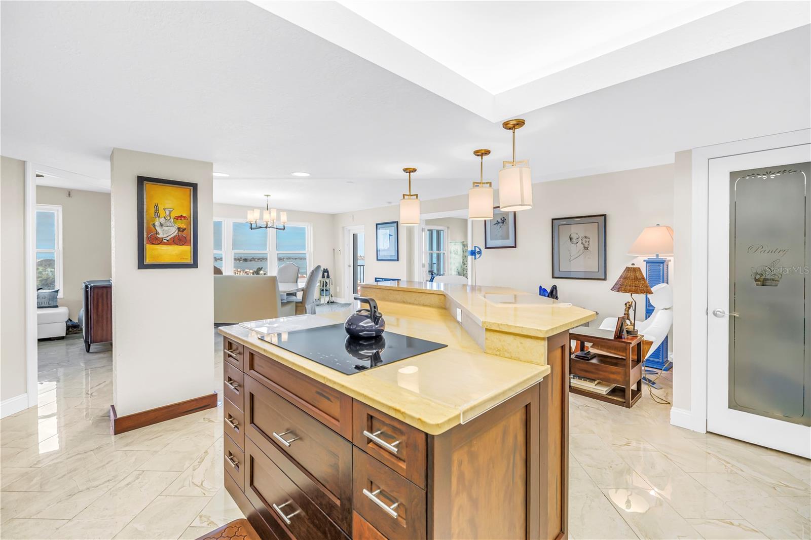 Image 7 of 89 For 5220 Brittany Drive S 1510