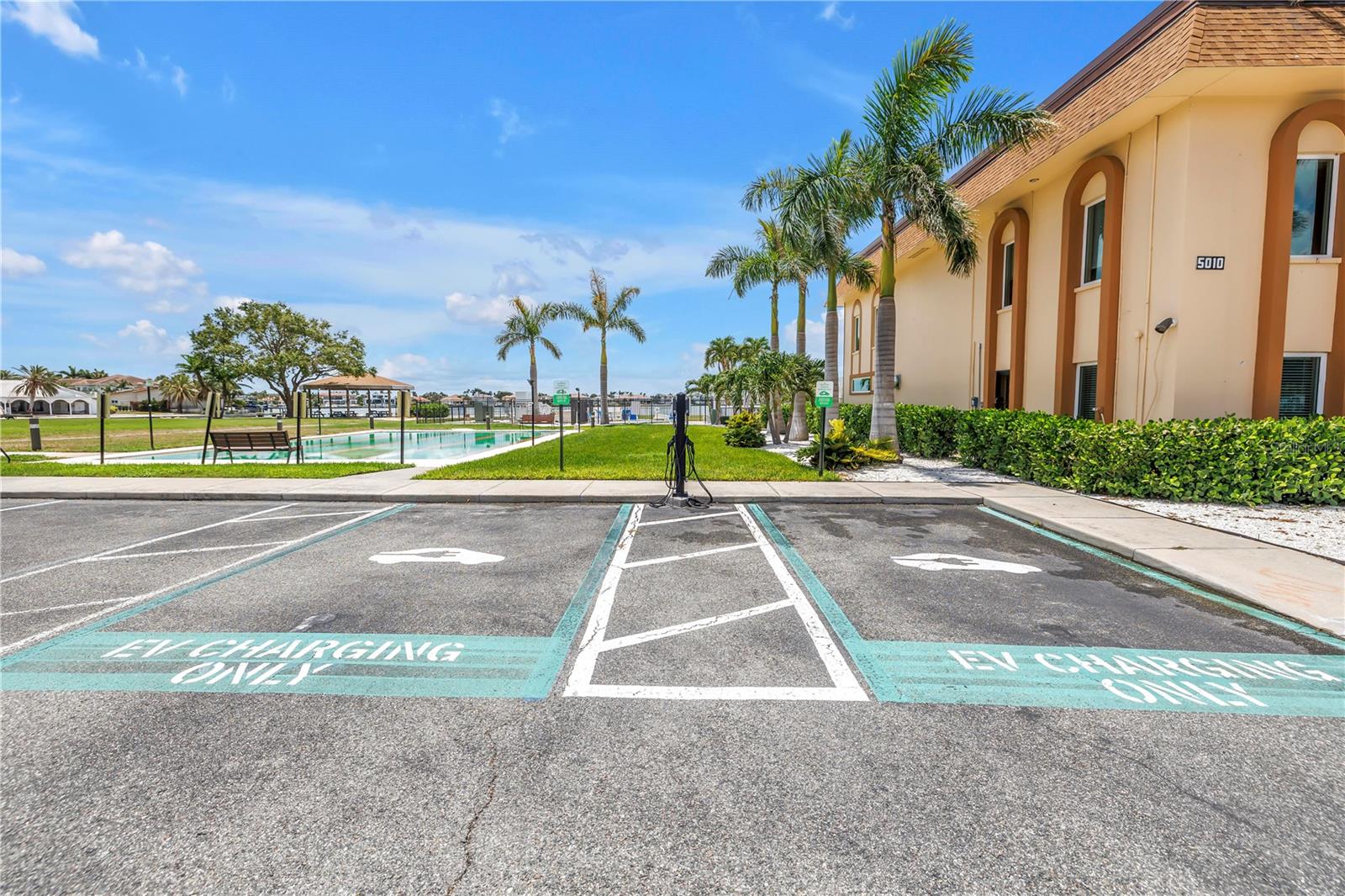 Image 77 of 89 For 5220 Brittany Drive S 1510