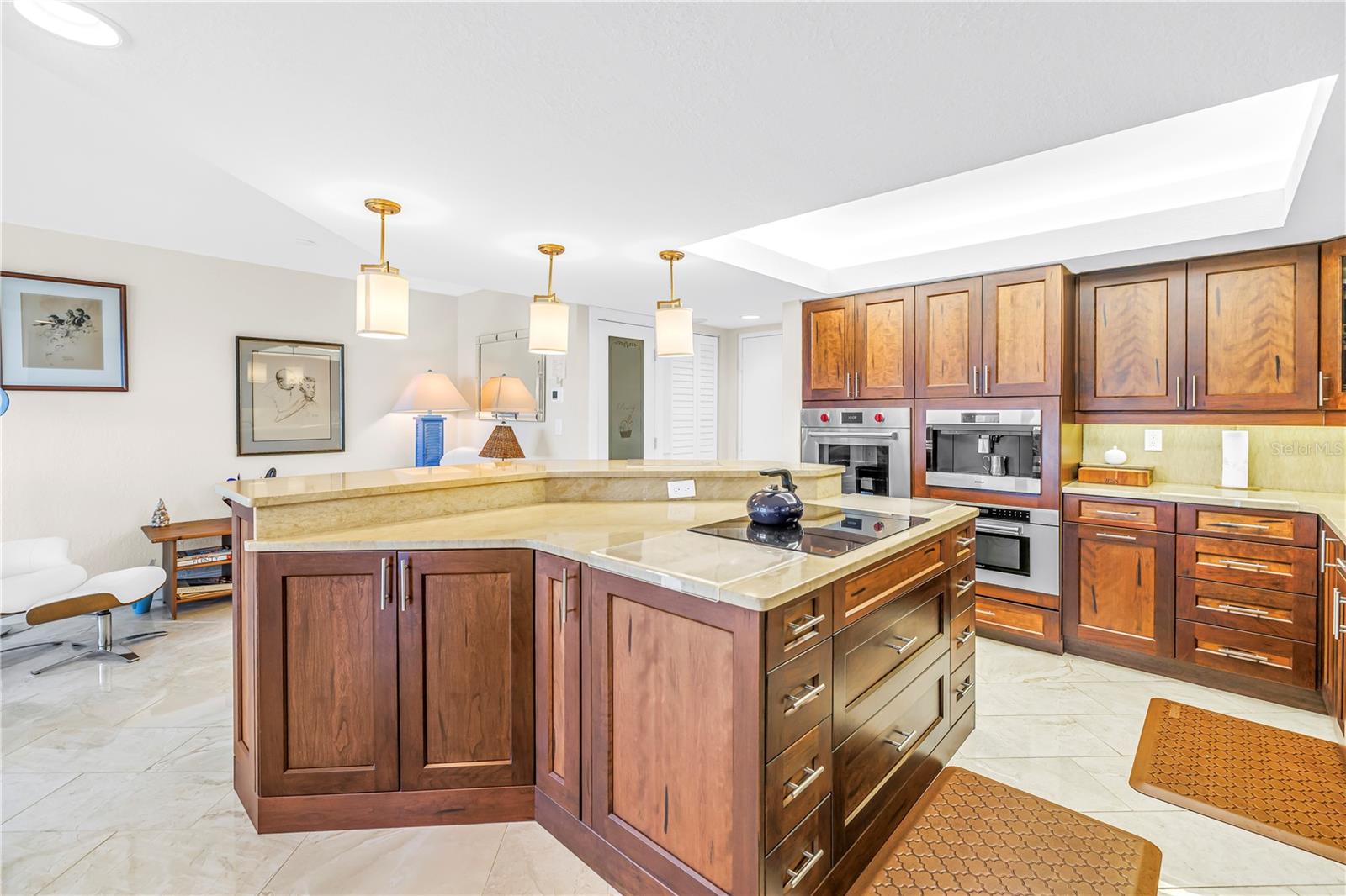 Image 8 of 89 For 5220 Brittany Drive S 1510