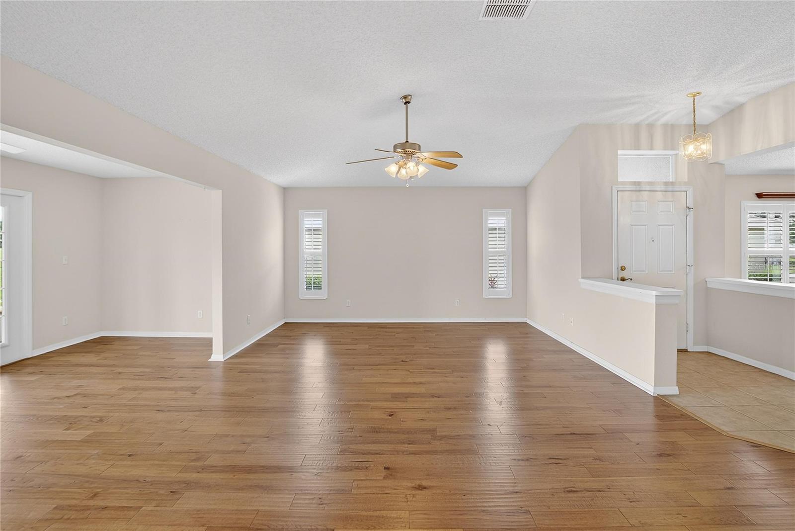 Image 14 of 46 For 1148 Corinth Greens Drive 12