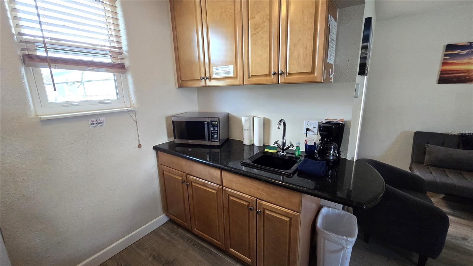 Image 14 of 19 For 603 Mandalay Avenue 207