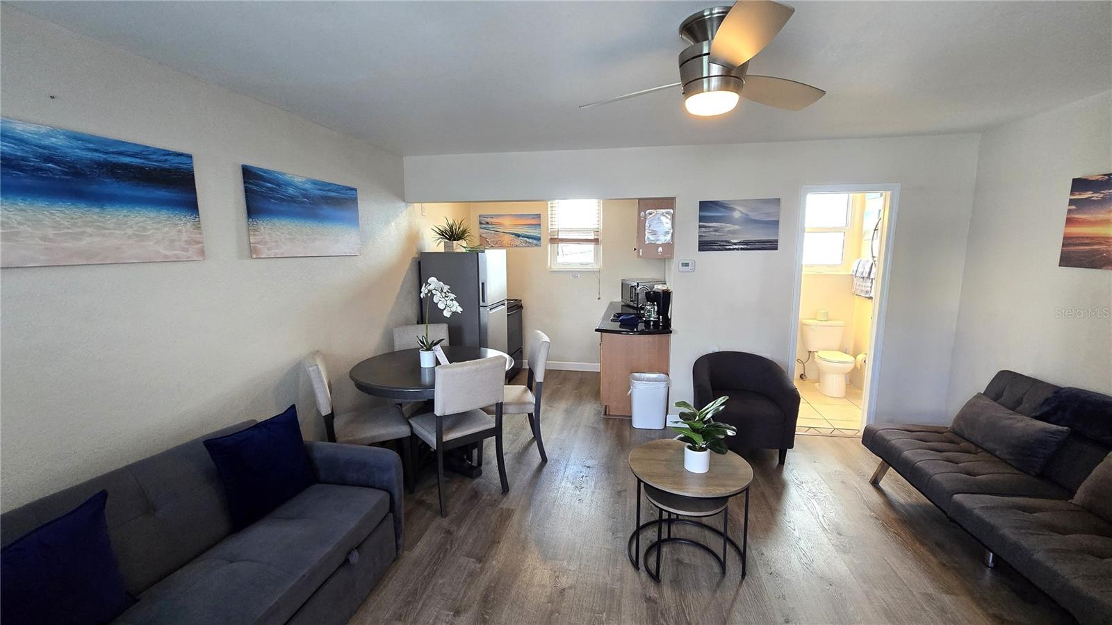 Image 9 of 19 For 603 Mandalay Avenue 207