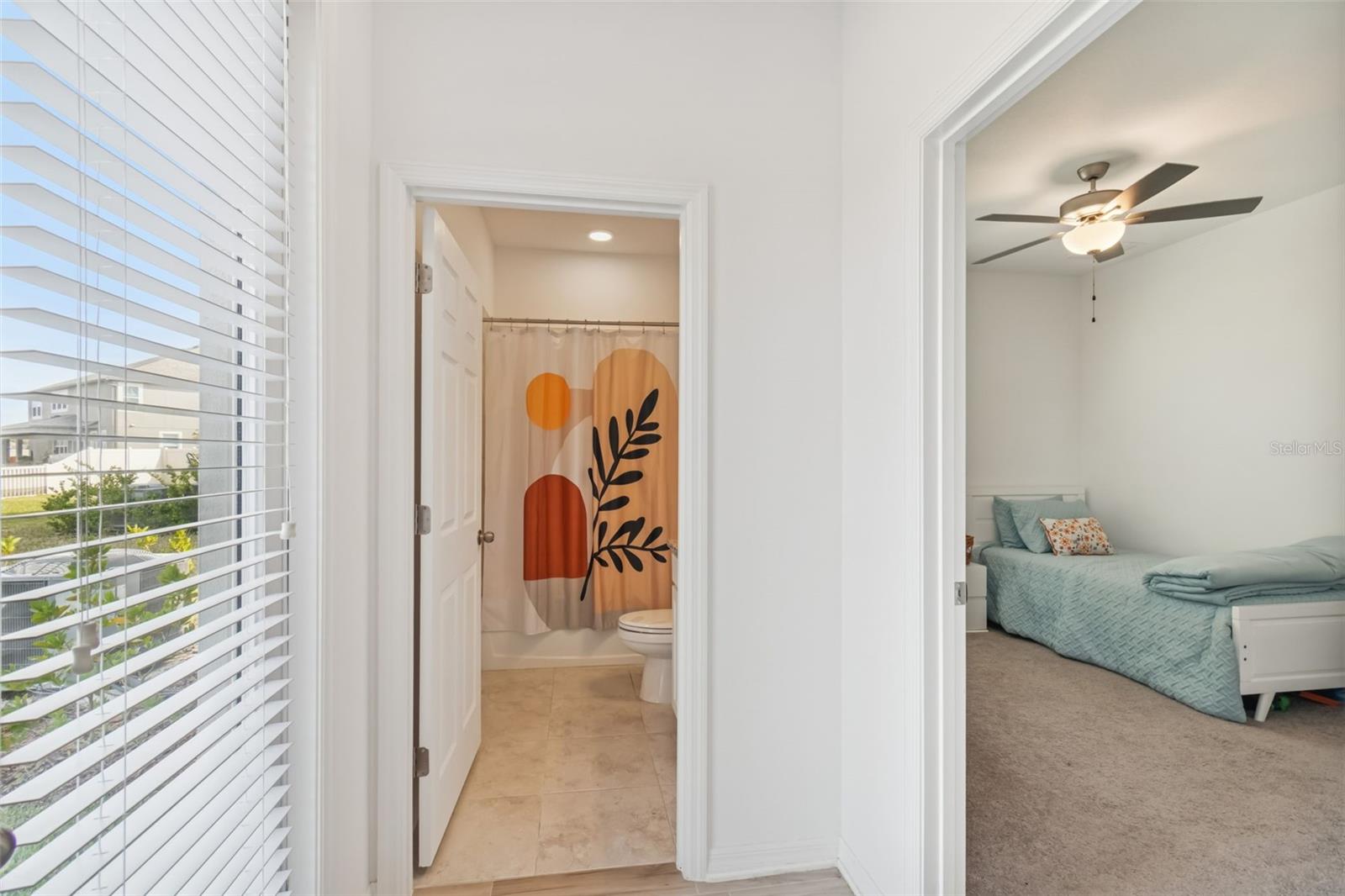 Image 21 of 71 For 12107 Nouveau Avenue