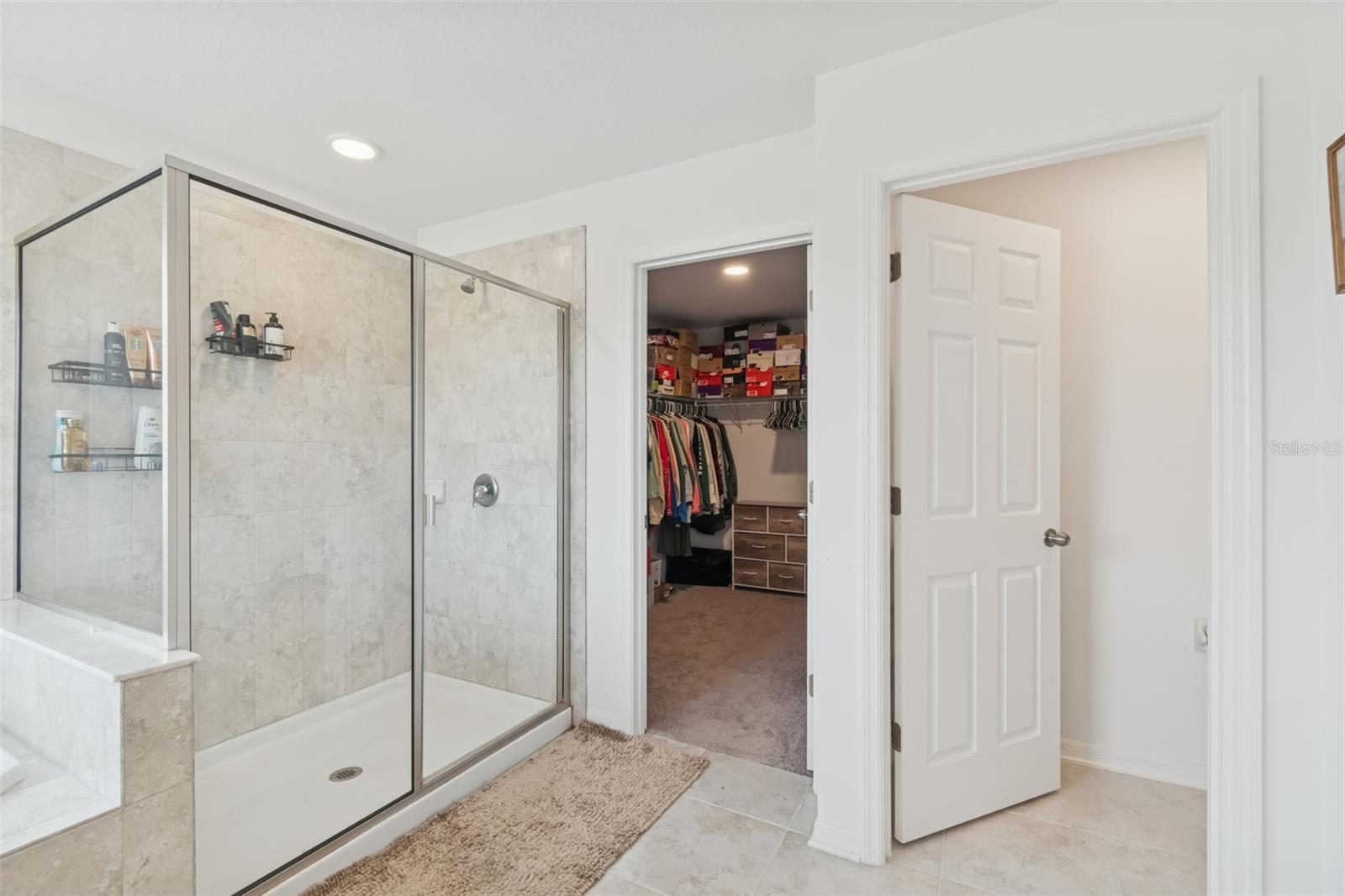 Image 38 of 71 For 12107 Nouveau Avenue