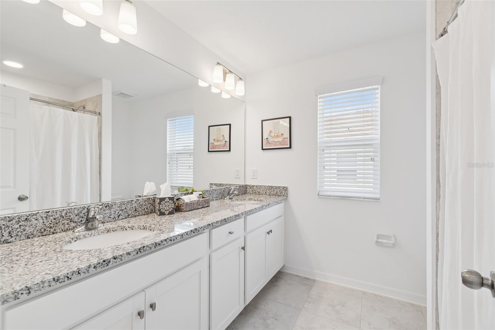 Image 43 of 71 For 12107 Nouveau Avenue