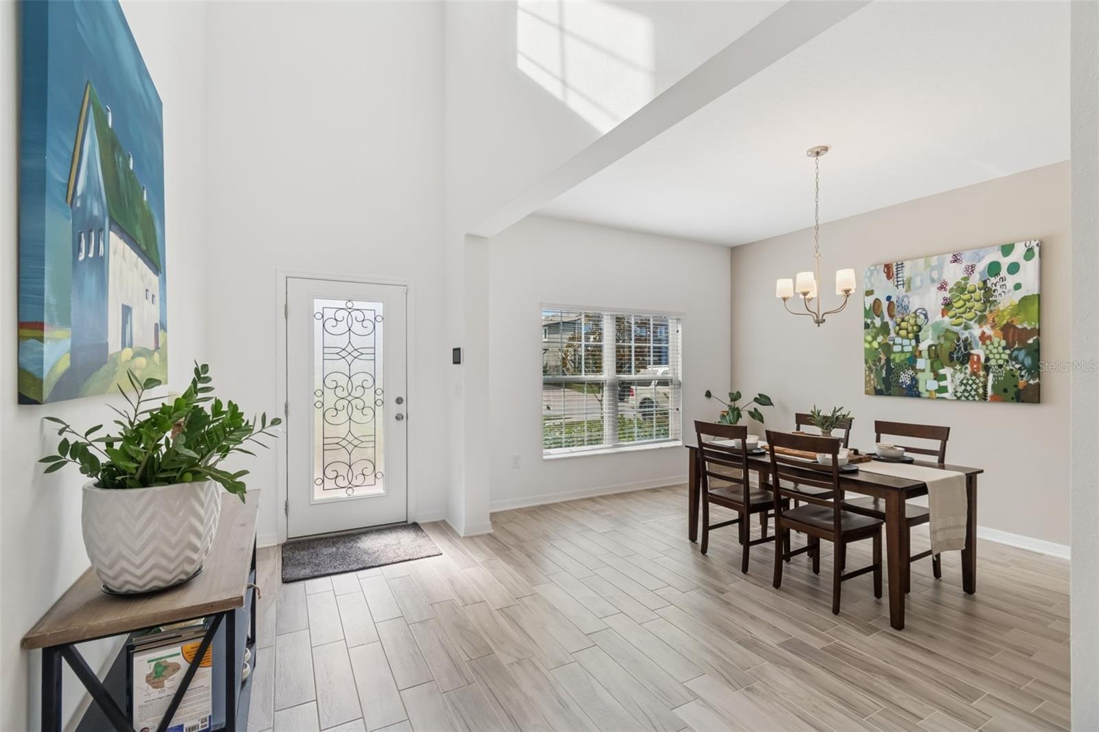 Image 6 of 71 For 12107 Nouveau Avenue