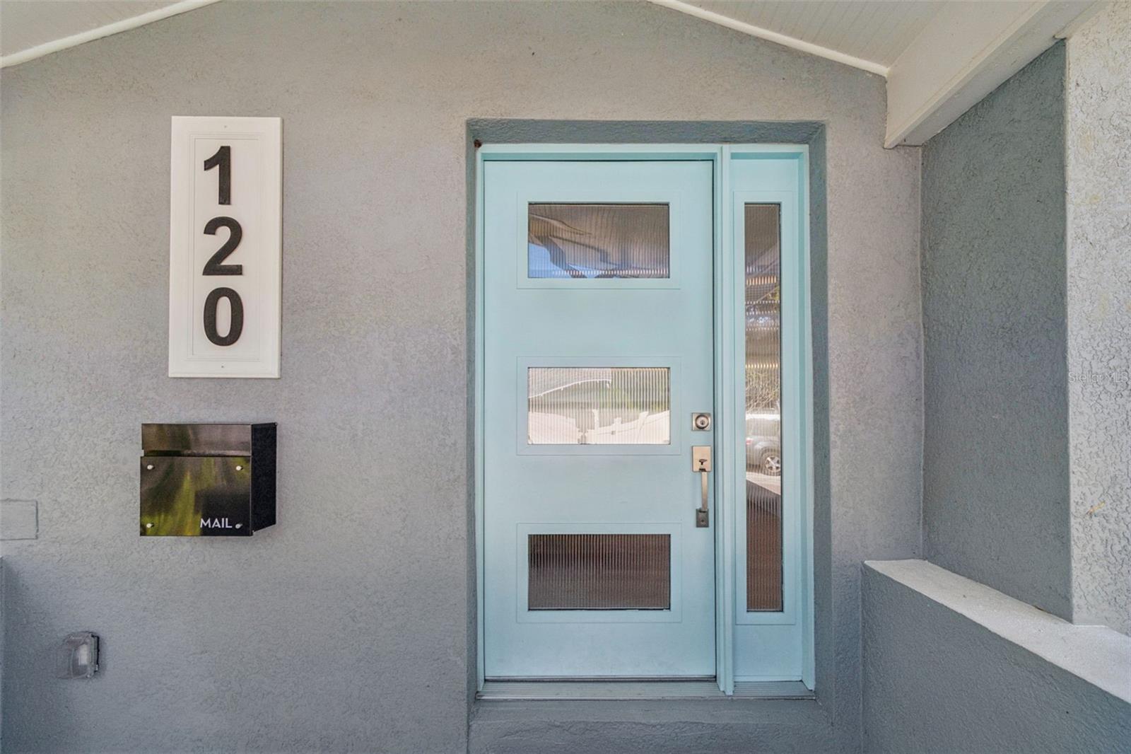 Image 10 of 97 For 120 19th Avenue N