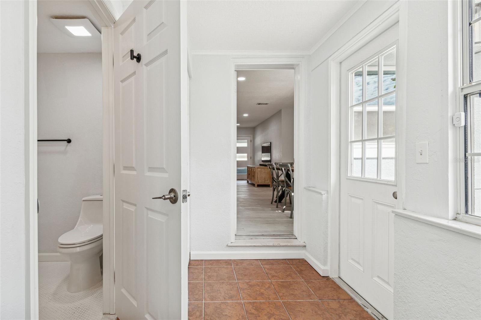 Image 45 of 97 For 120 19th Avenue N