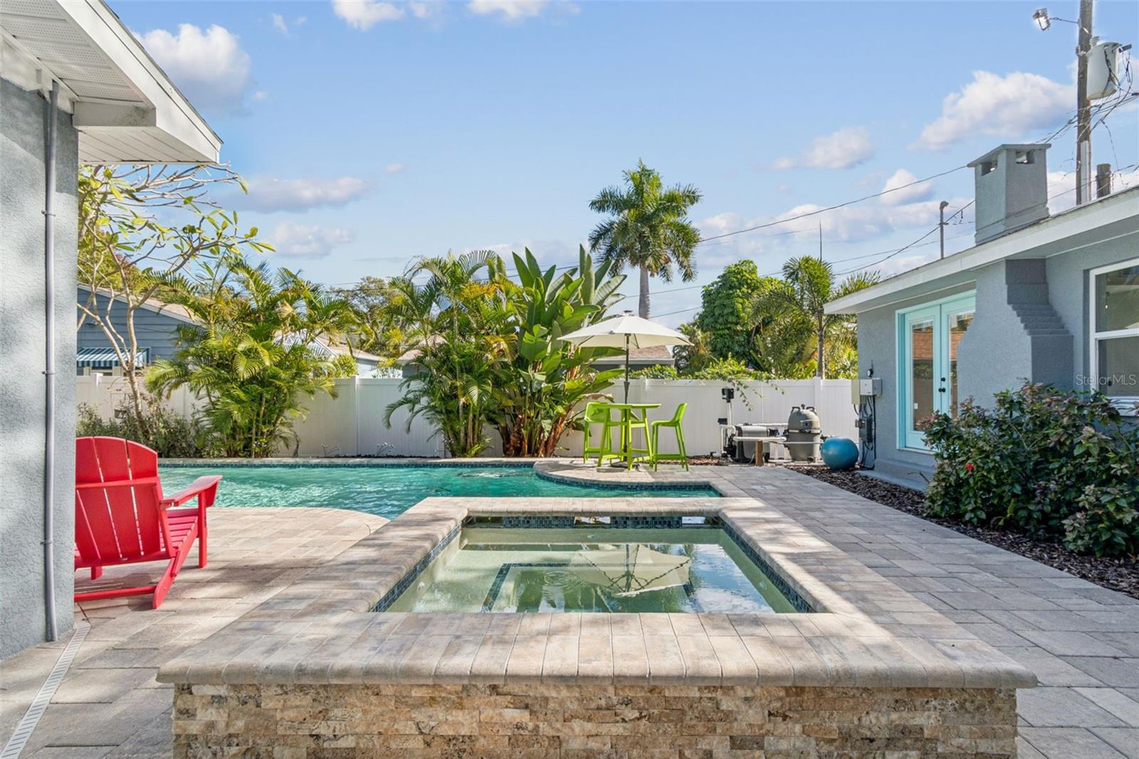 Image 61 of 97 For 120 19th Avenue N