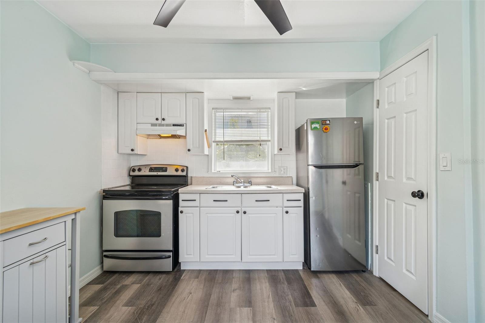 Image 73 of 97 For 120 19th Avenue N