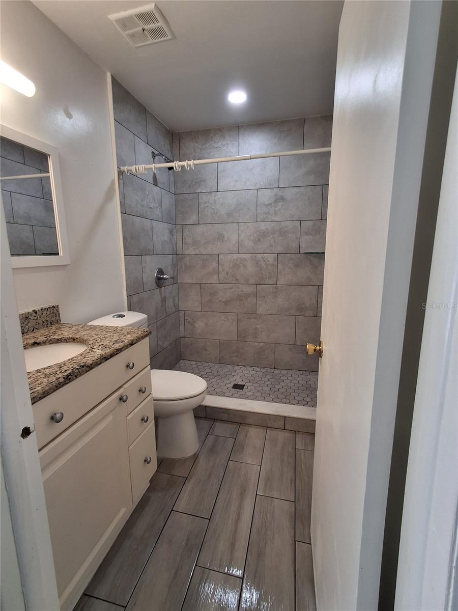 Image 11 of 12 For 6477 146th Avenue N B