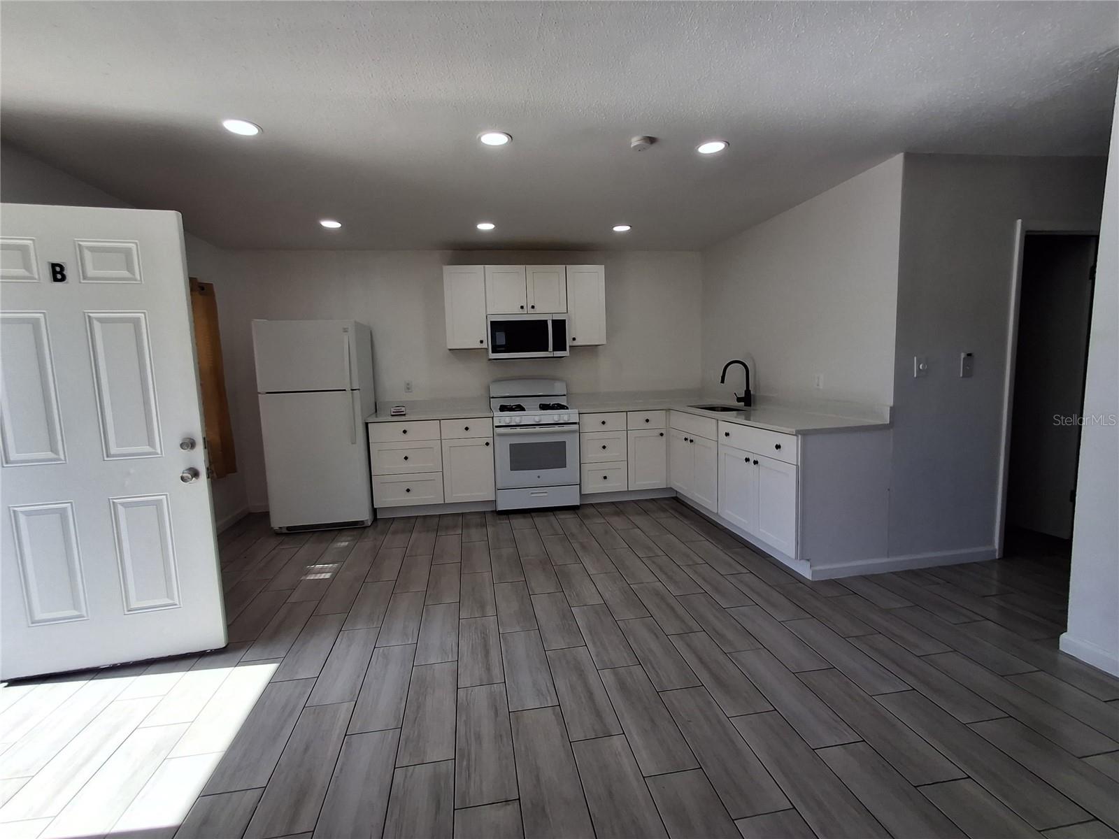 Image 9 of 12 For 6477 146th Avenue N B