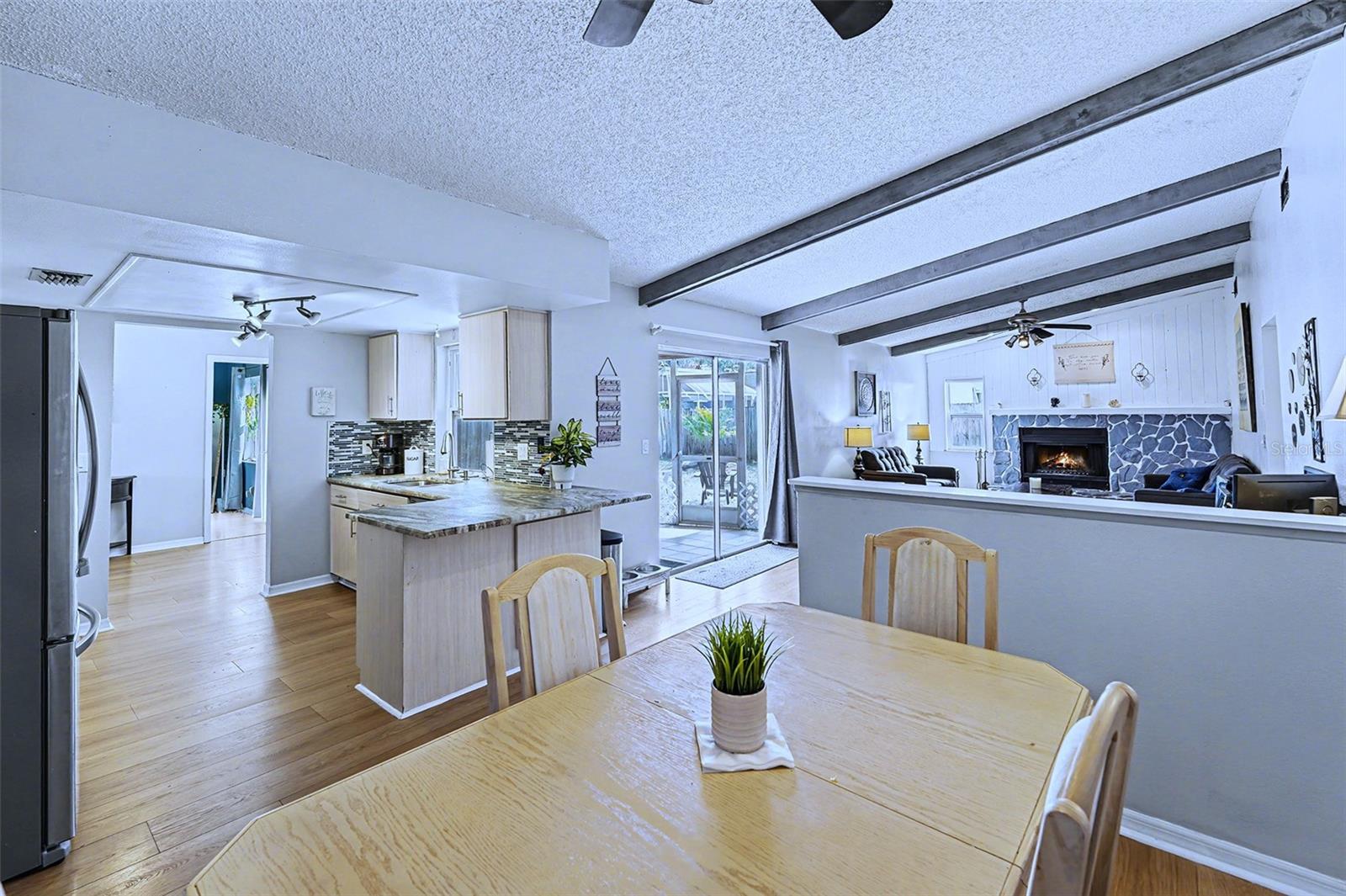 Image 10 of 35 For 8390 Somerset Drive