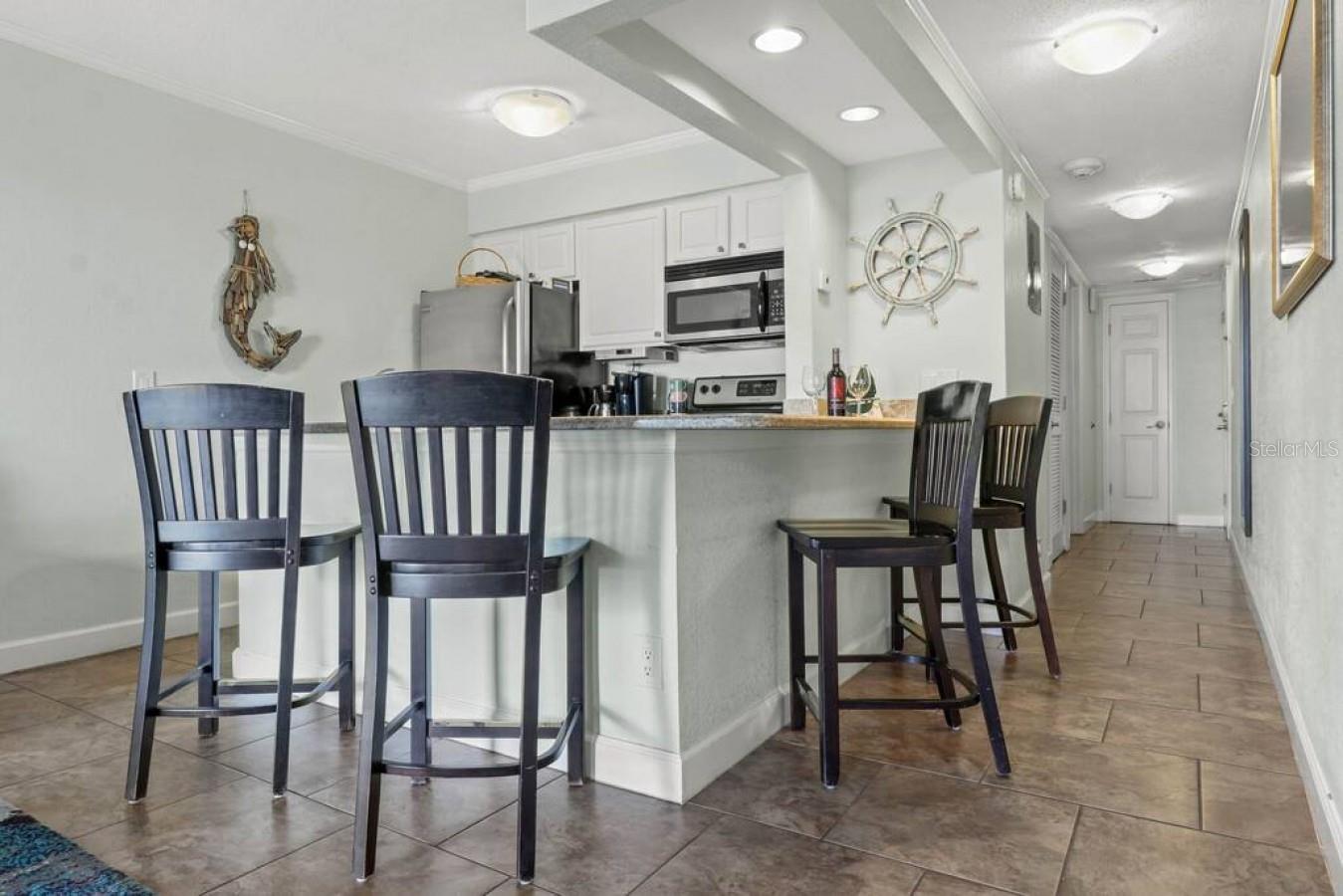 Image 2 of 17 For 2506 Rocky Point Drive 202