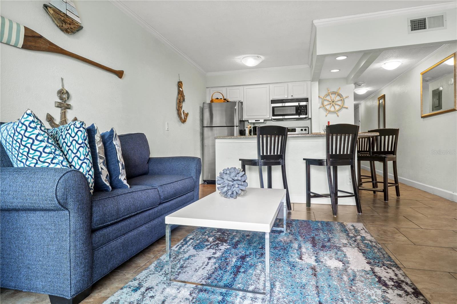 Image 6 of 17 For 2506 Rocky Point Drive 202