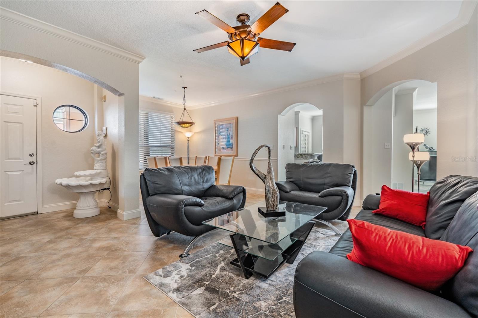 Image 18 of 58 For 2733 Via Cipriani  814a