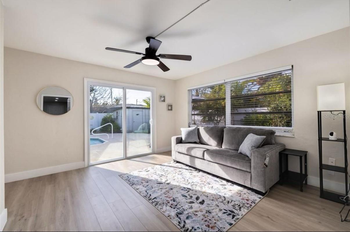 Image 6 of 24 For 490 82nd Avenue