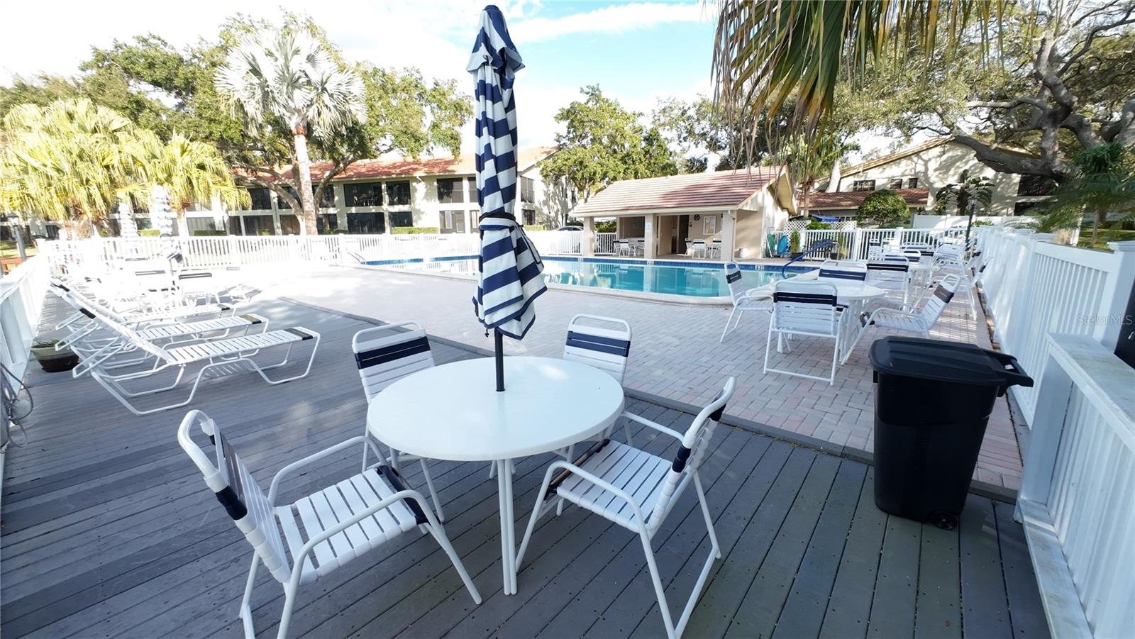 Image 19 of 20 For 2064 Grove Lane