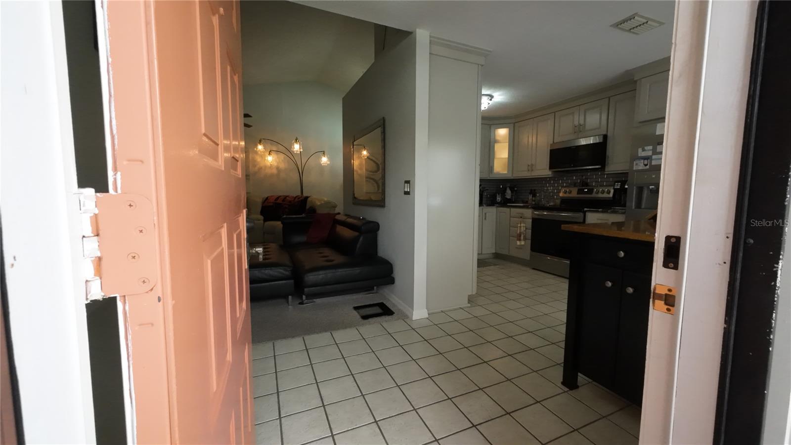 Image 3 of 20 For 2064 Grove Lane