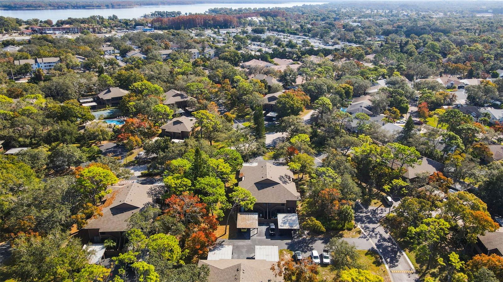 Image 25 of 30 For 1008 Lennox Road W