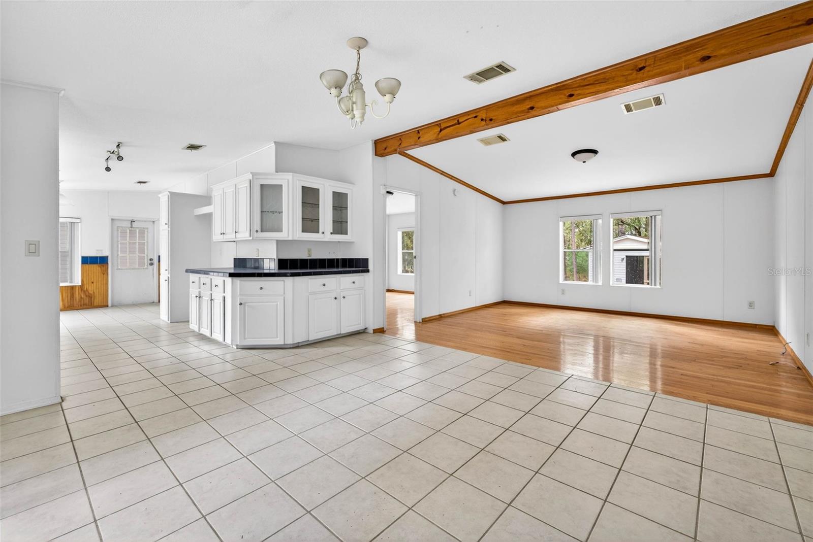 Image 4 of 24 For 6781 Grant Street