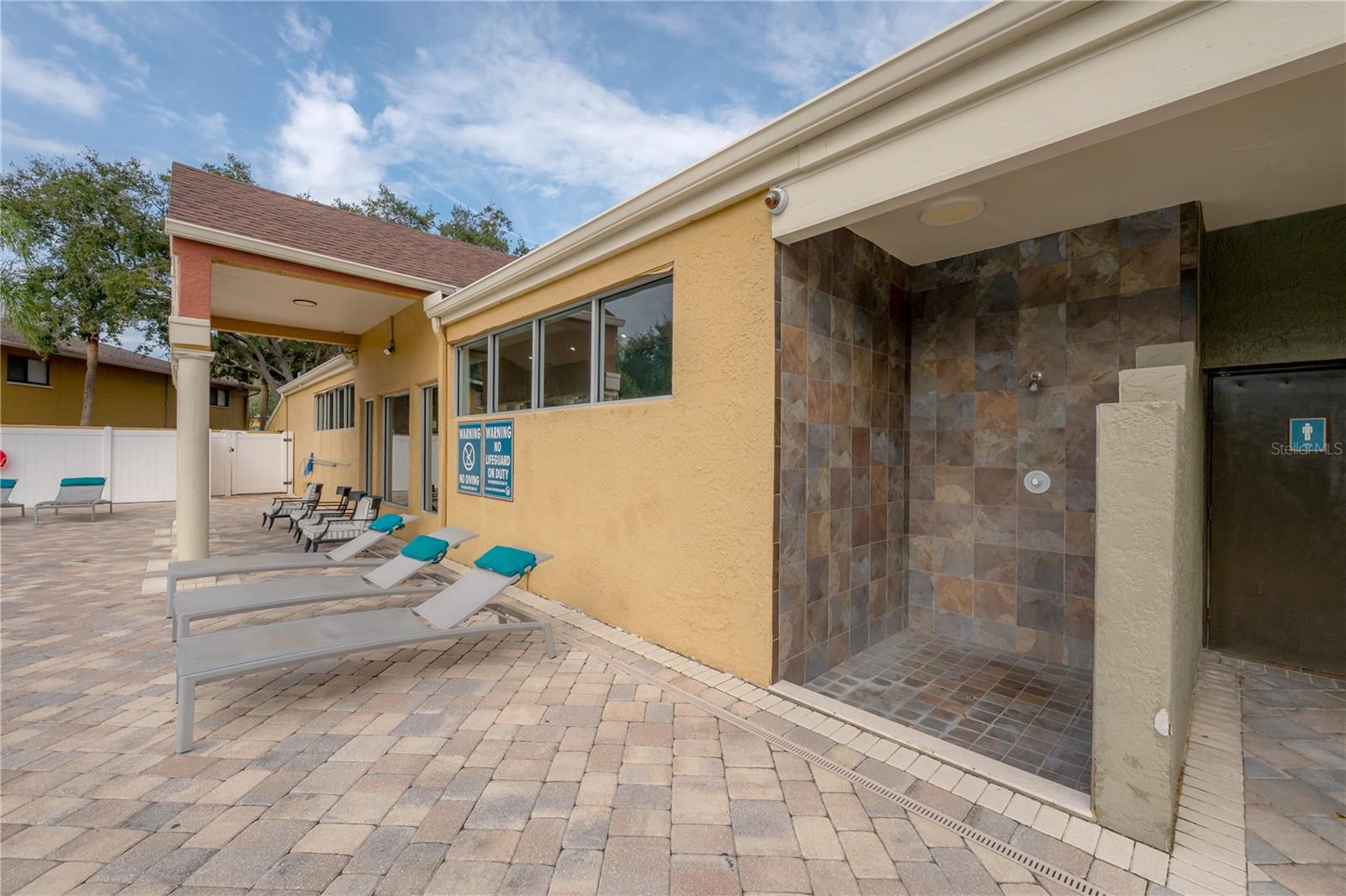 Image 22 of 37 For 5709 Baywater Drive 5709