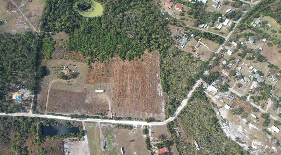 Image 4 of 10 For 14421 Seminole Trail