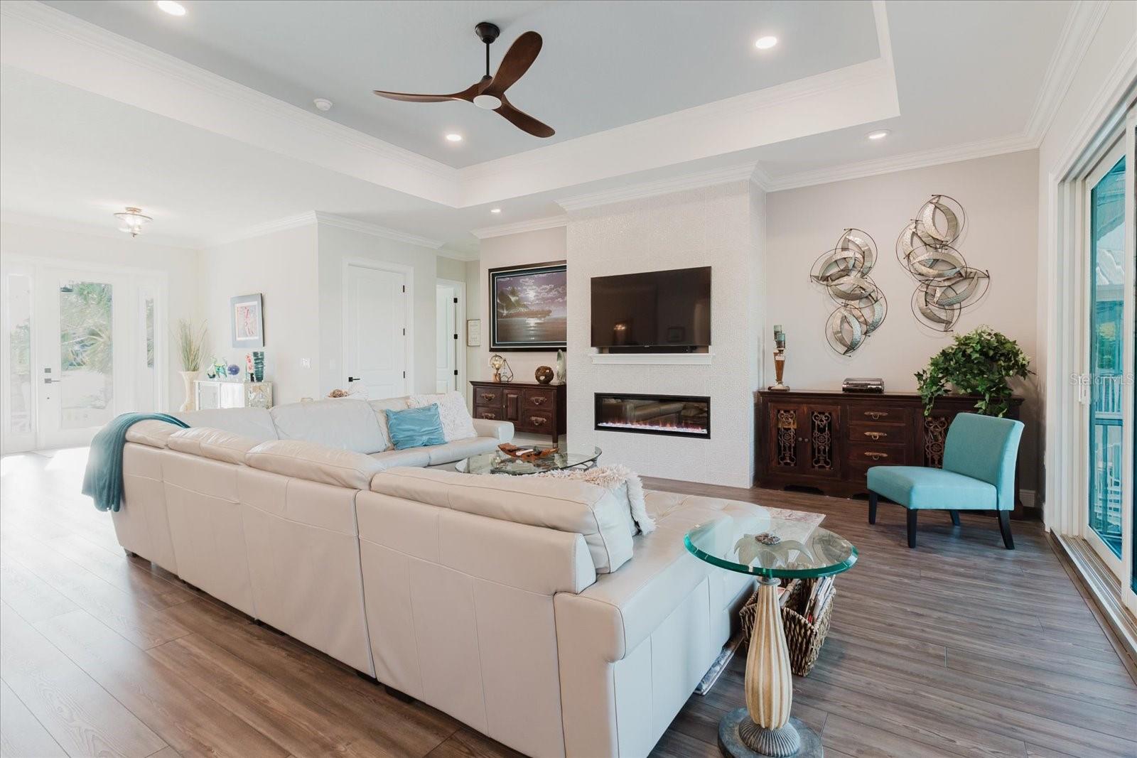 Image 18 of 75 For 216 High Street