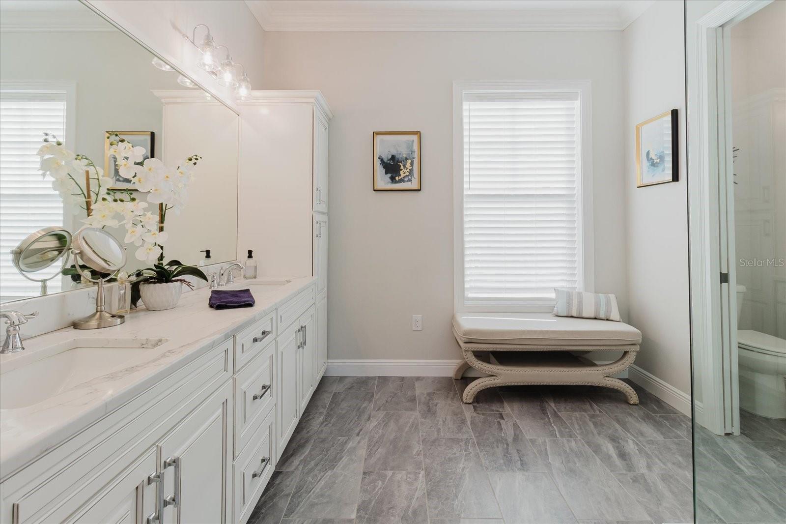 Image 35 of 75 For 216 High Street