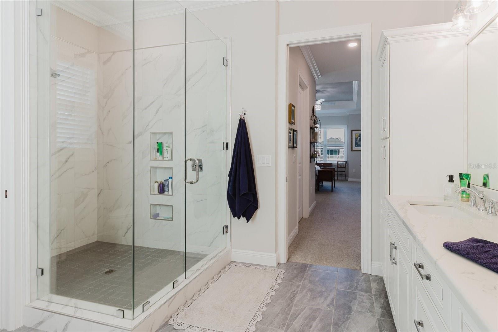 Image 37 of 75 For 216 High Street