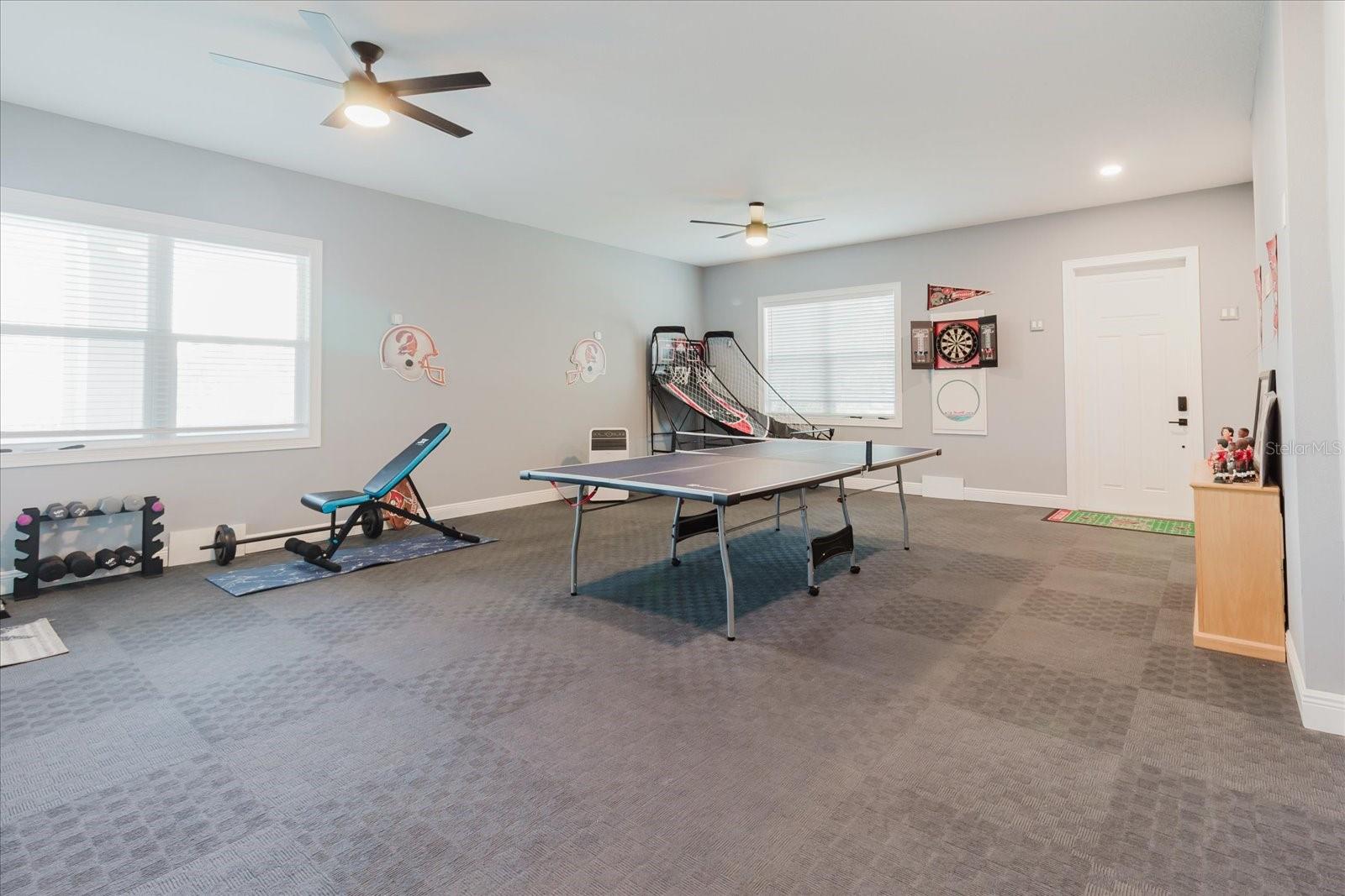 Image 45 of 75 For 216 High Street