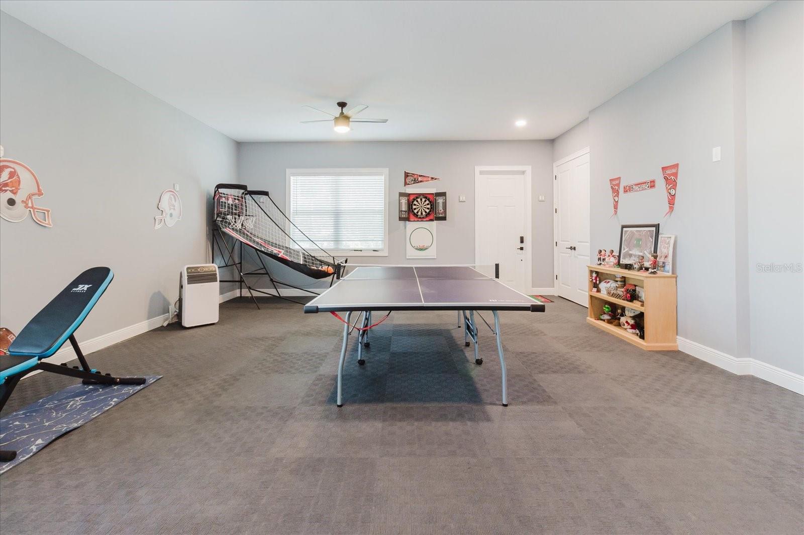 Image 46 of 75 For 216 High Street