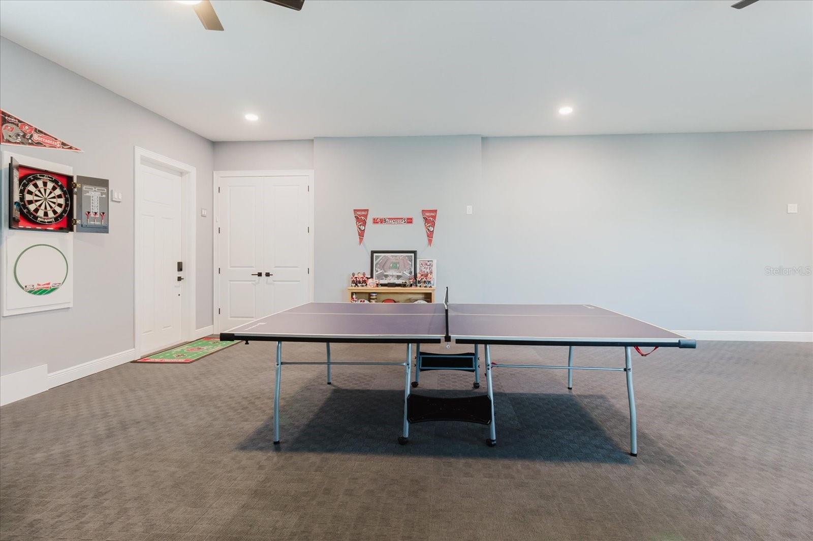 Image 47 of 75 For 216 High Street