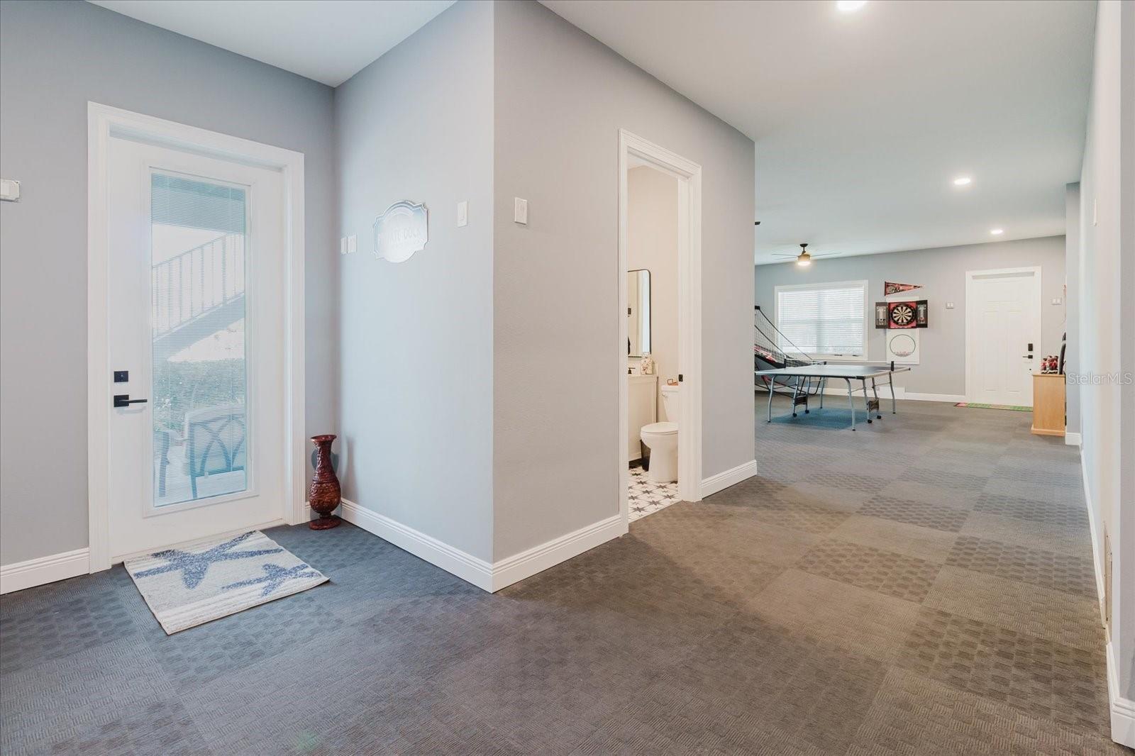 Image 50 of 75 For 216 High Street