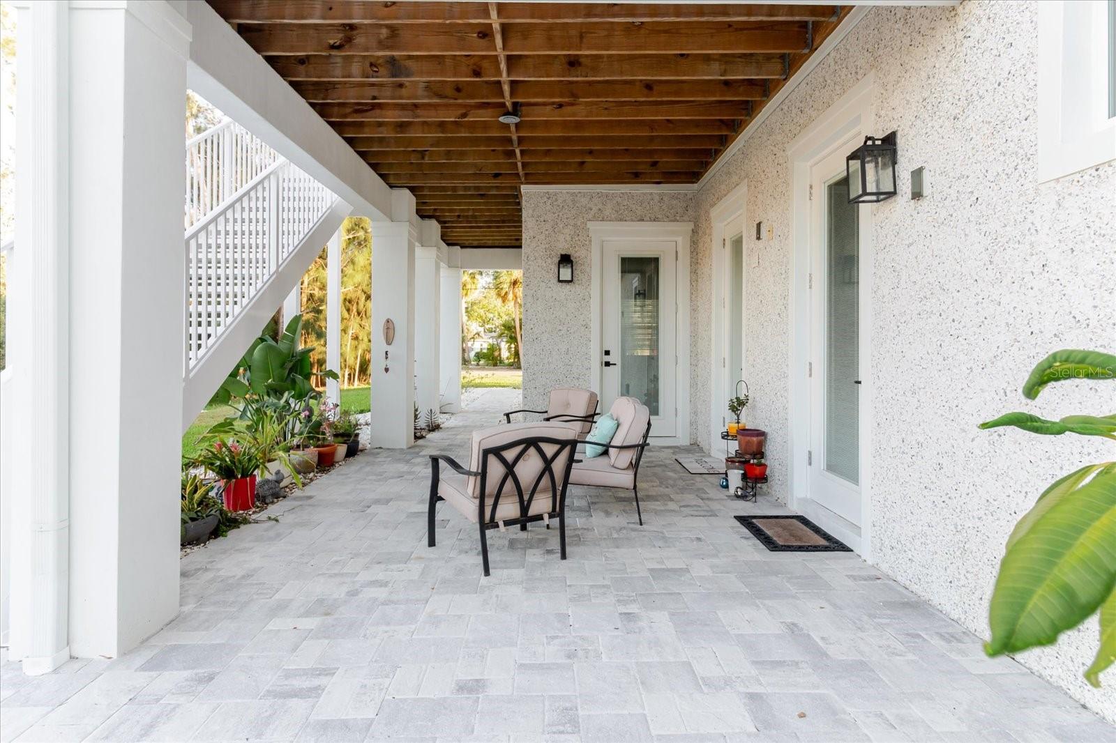 Image 54 of 75 For 216 High Street