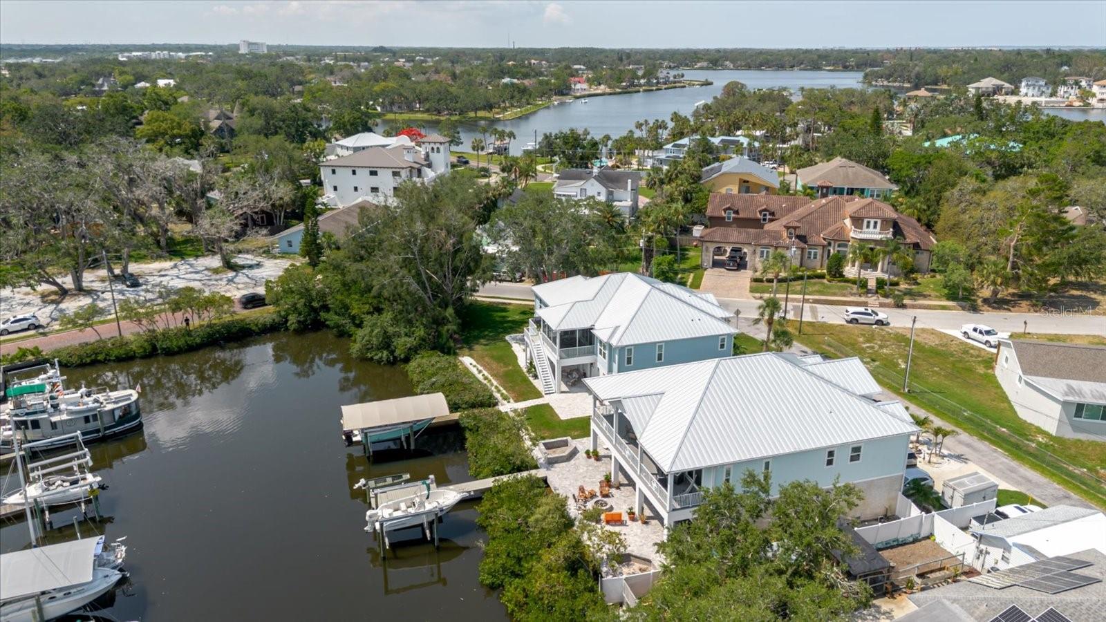 Image 63 of 75 For 216 High Street