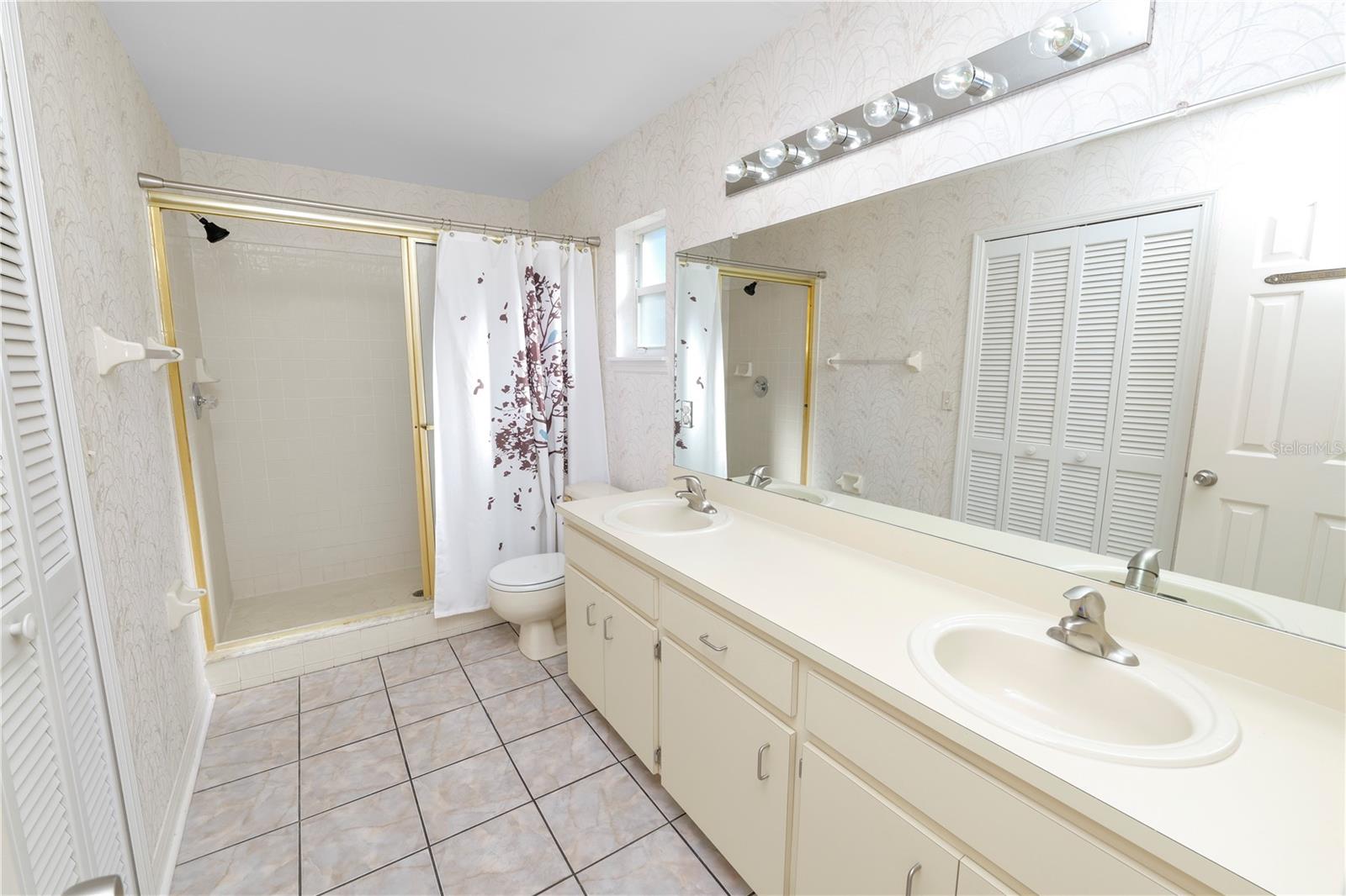 Image 14 of 25 For 7124 Scenic Hills Boulevard