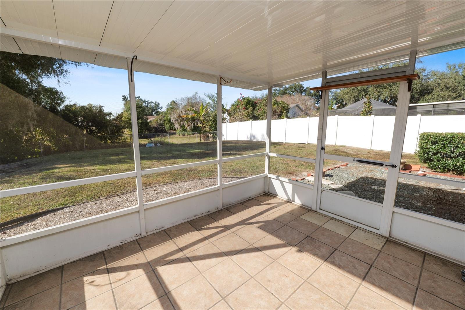 Image 22 of 25 For 7124 Scenic Hills Boulevard