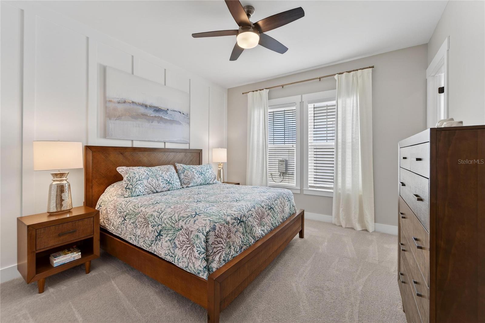 Listing photo id 42 for 613 Mirabay Boulevard