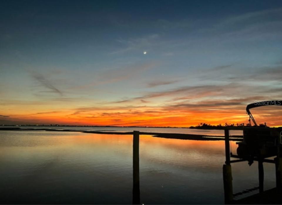 Image 4 of 7 For 6927 21st Street Sw