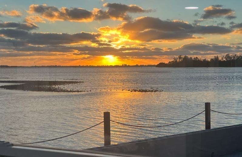 Image 5 of 7 For 6927 21st Street Sw