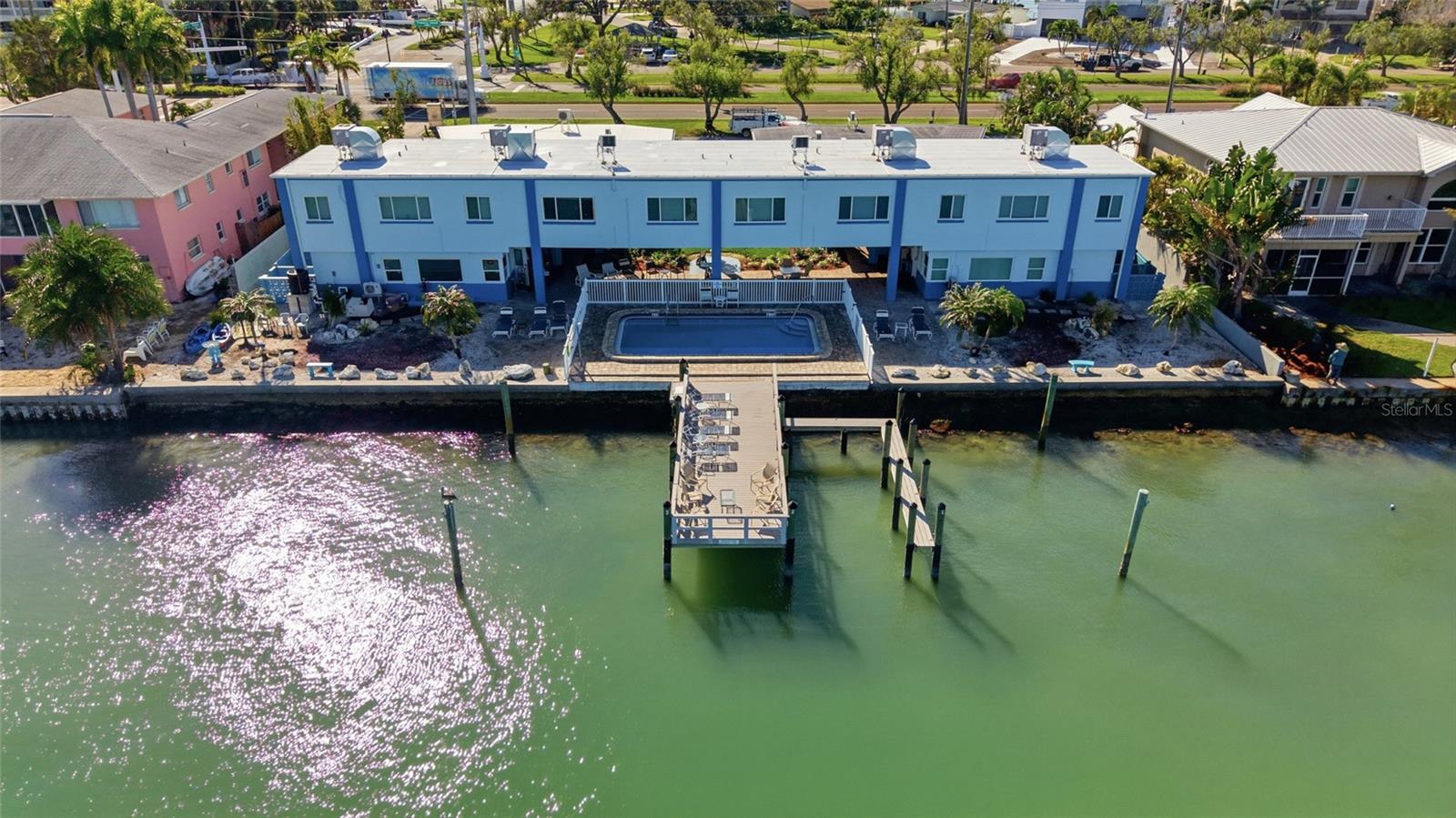 Details for 16 Paradise Lane 107, ST PETERSBURG, FL 33706