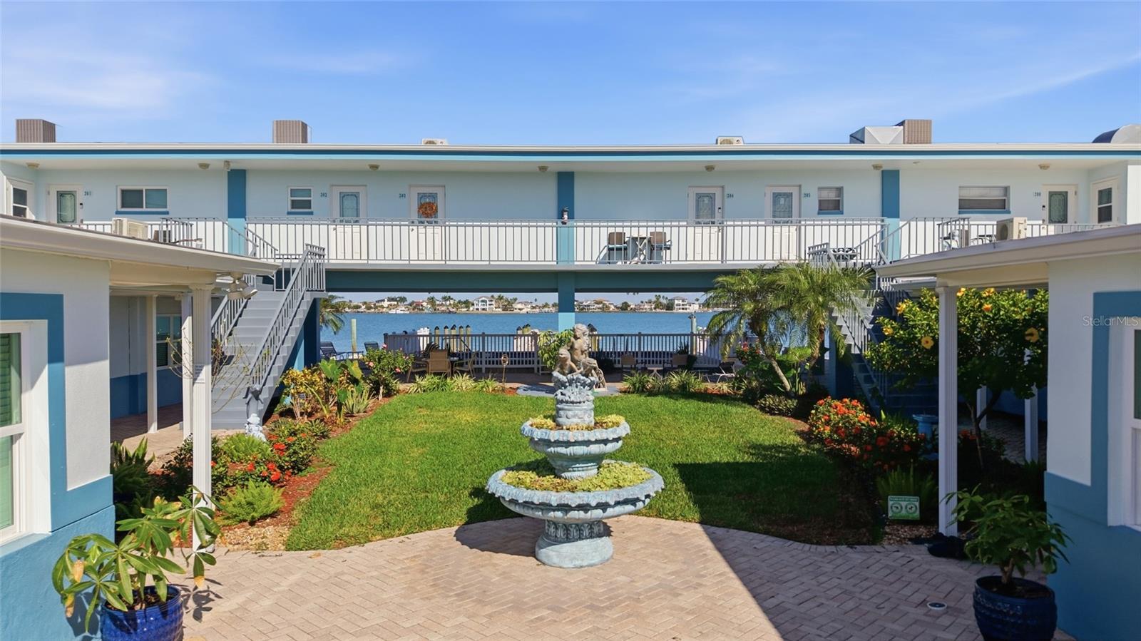 Image 2 of 22 For 16 Paradise Lane 107