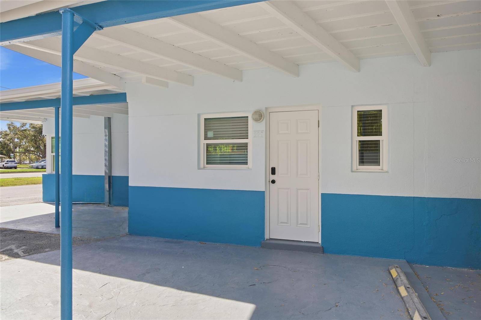 Image 20 of 22 For 16 Paradise Lane 107