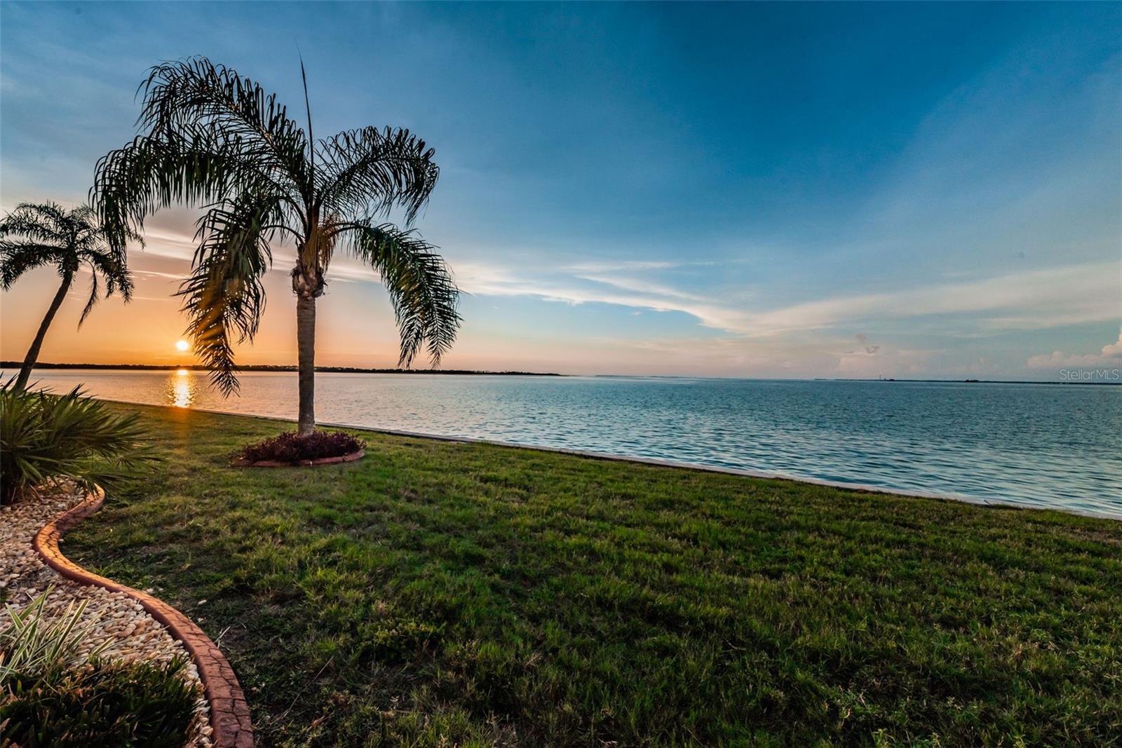 Image 66 of 67 For 9 Haig Place 312