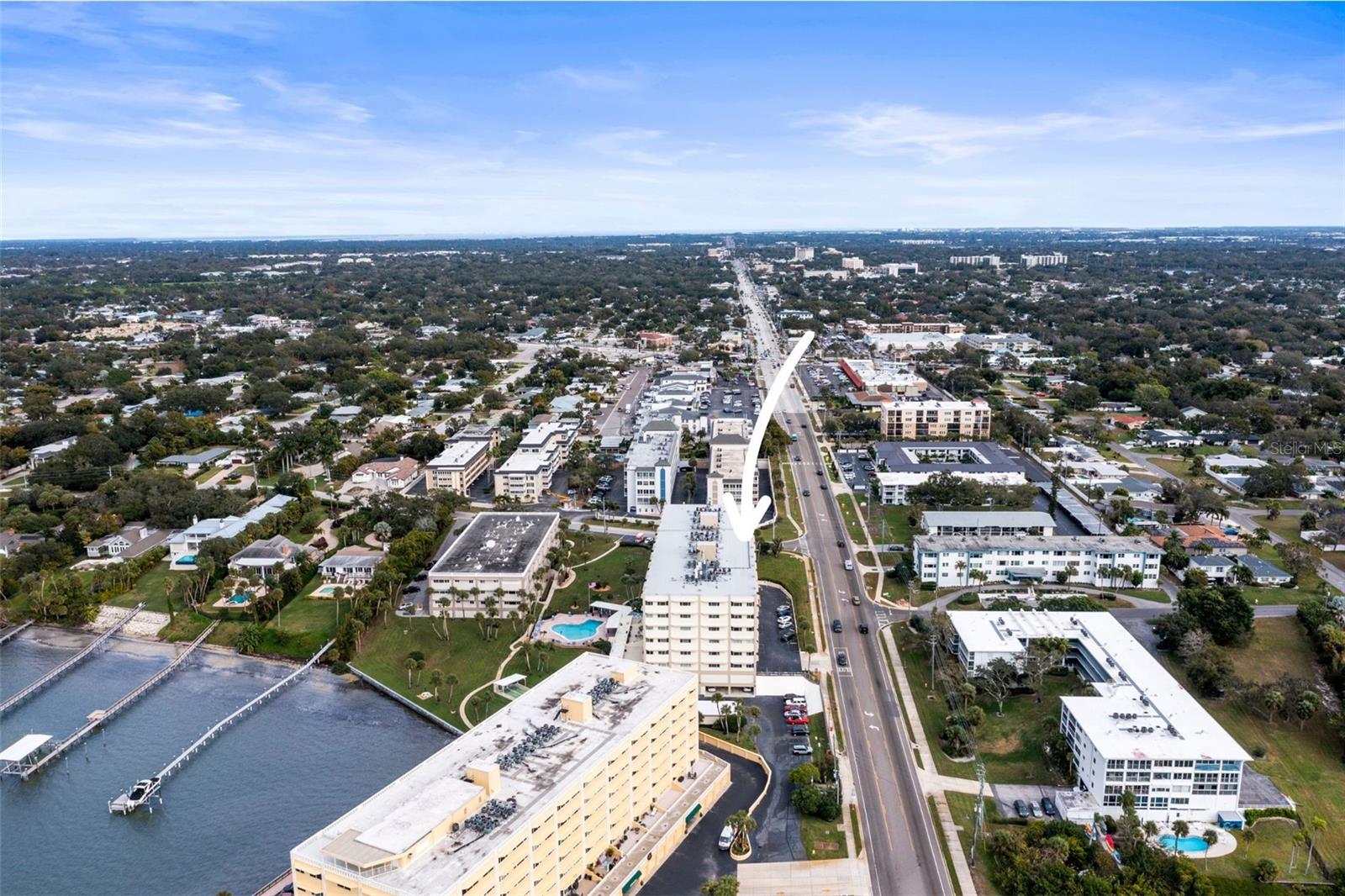 Image 29 of 52 For 100 Bluff View Drive 609a