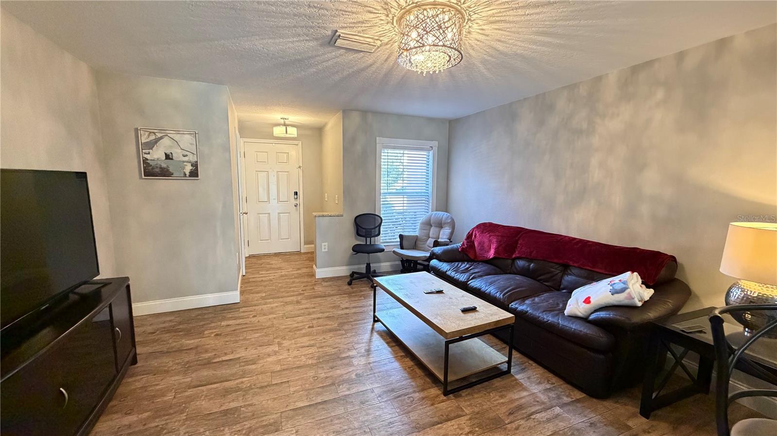 Image 3 of 43 For 6930 Hawthorne Trace Lane