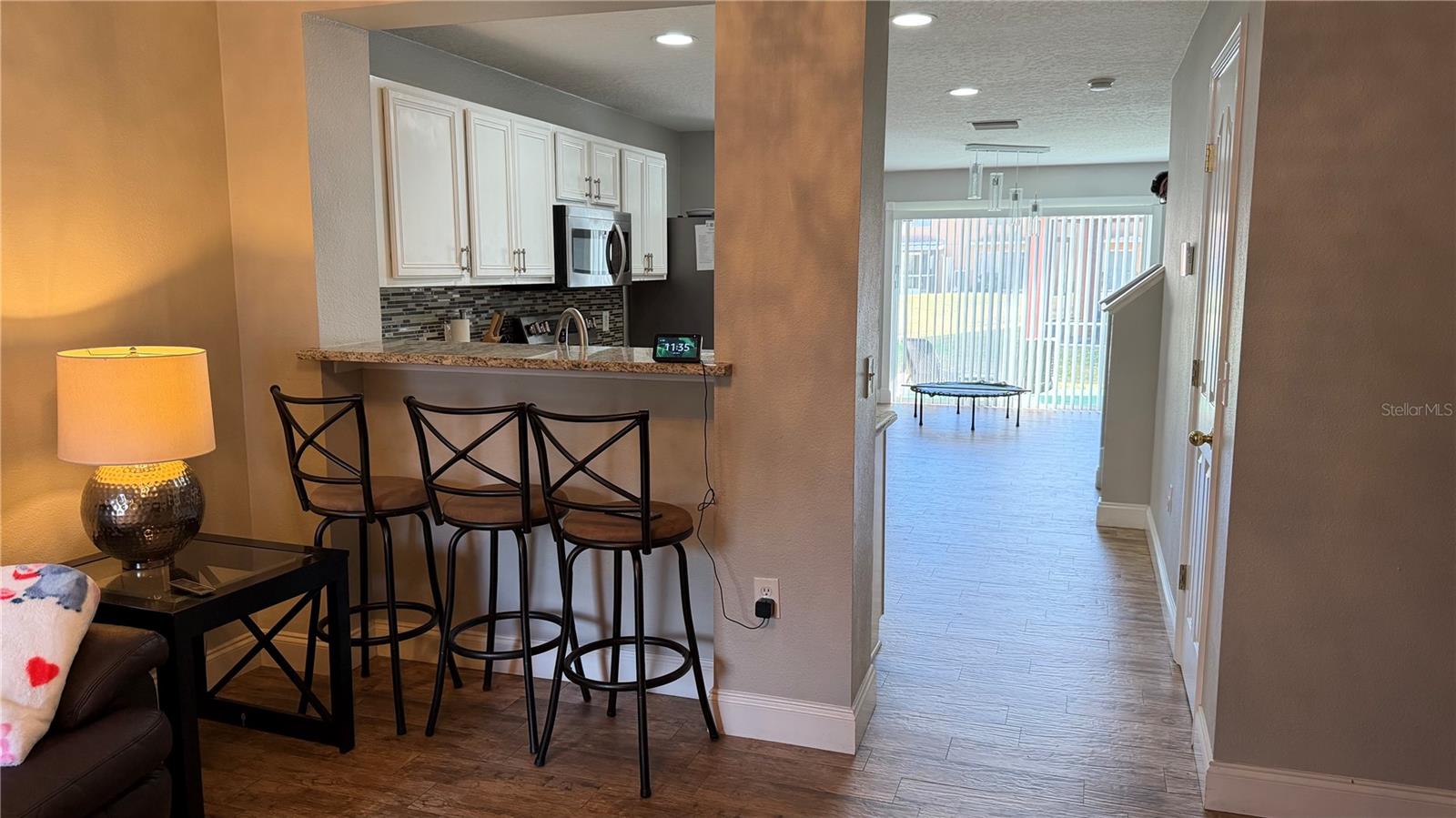 Image 5 of 43 For 6930 Hawthorne Trace Lane